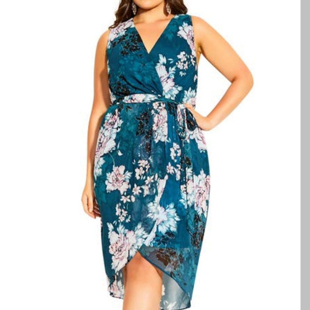 City Chic Floral Dress